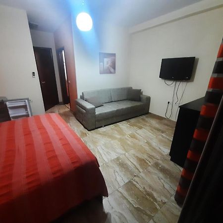 Elio'S Holiday Home Pogradec Chambre photo