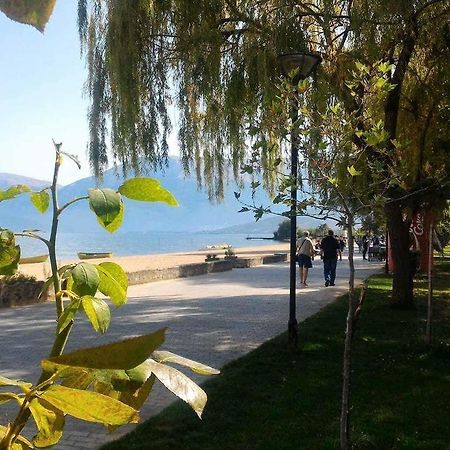Elio'S Holiday Home Pogradec Extérieur photo