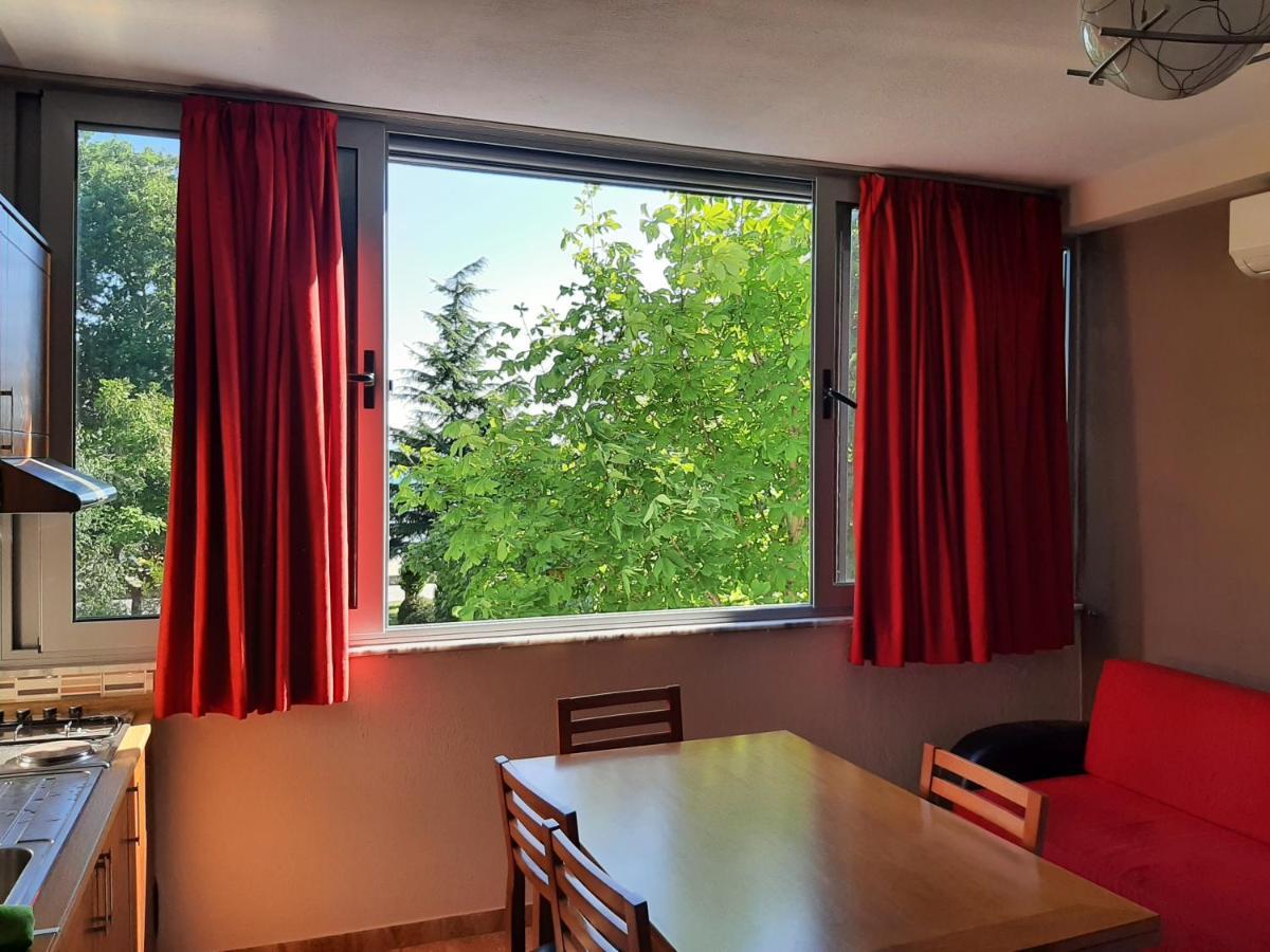 Elio'S Holiday Home Pogradec Extérieur photo