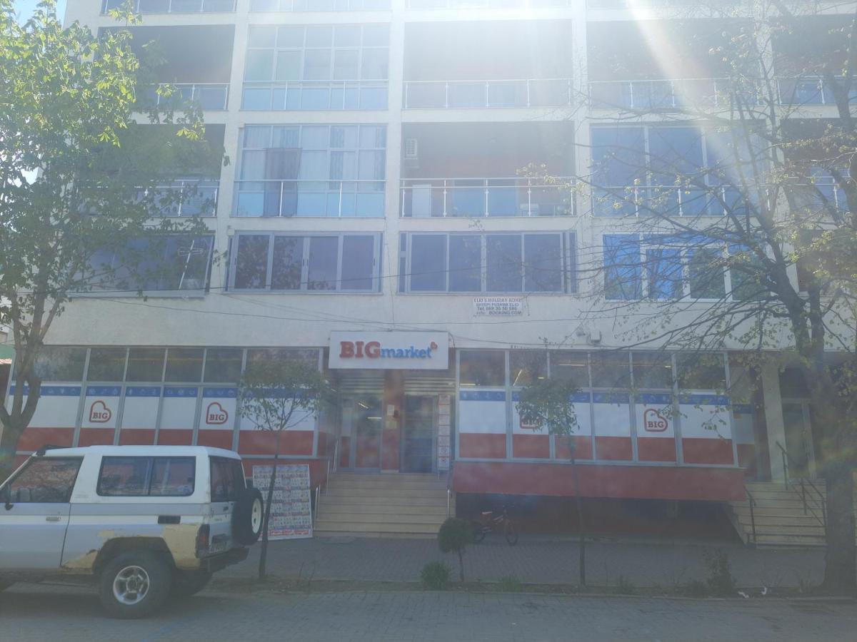 Elio'S Holiday Home Pogradec Extérieur photo