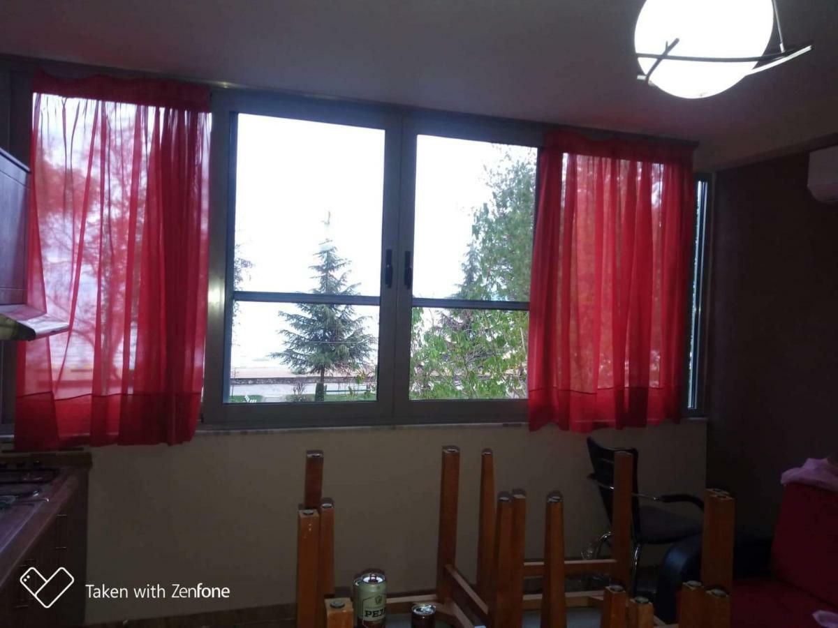 Elio'S Holiday Home Pogradec Extérieur photo